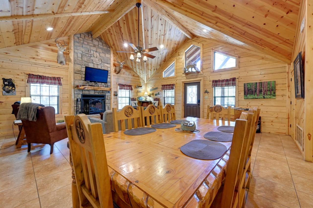 Broken Bow Cabin With Hot Tub And Deck - 4 Mi To Lake! Εξωτερικό φωτογραφία