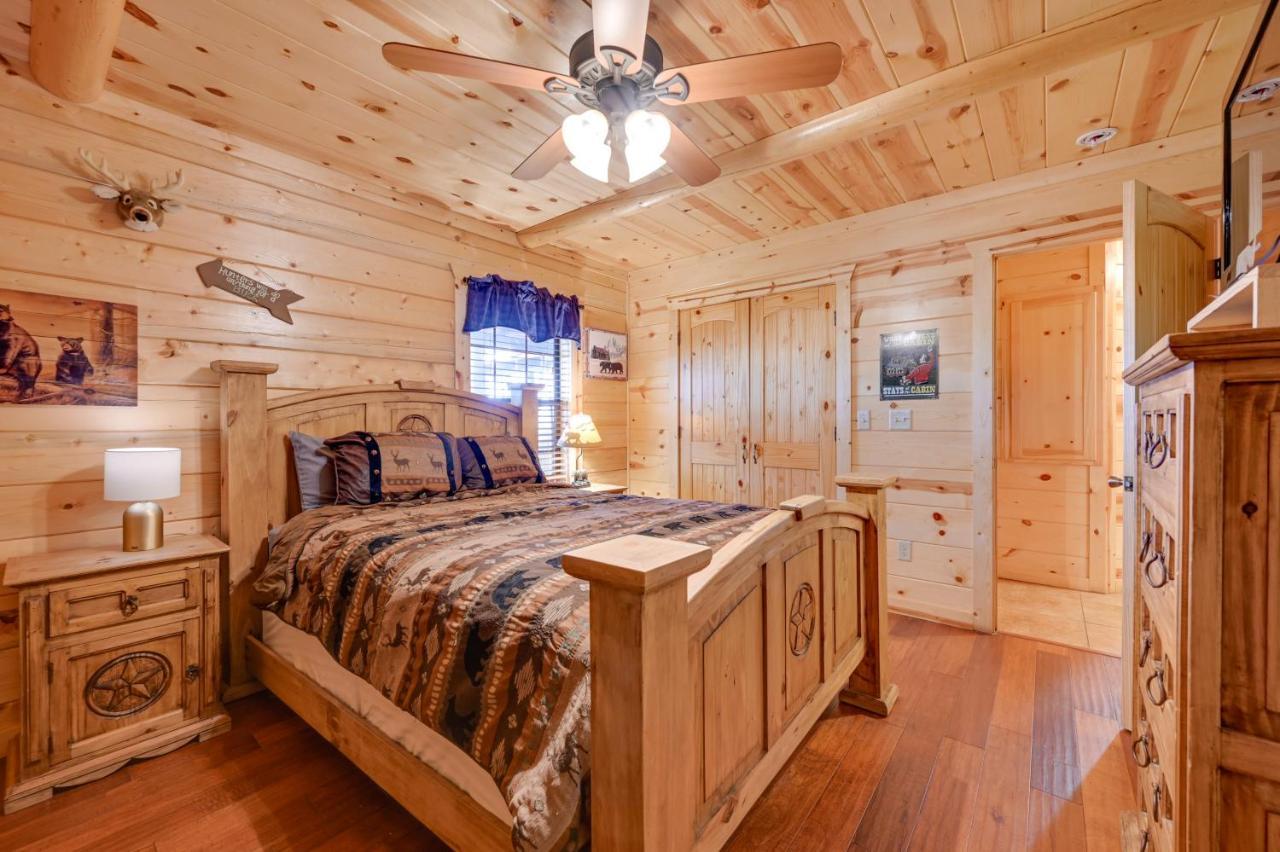 Broken Bow Cabin With Hot Tub And Deck - 4 Mi To Lake! Εξωτερικό φωτογραφία